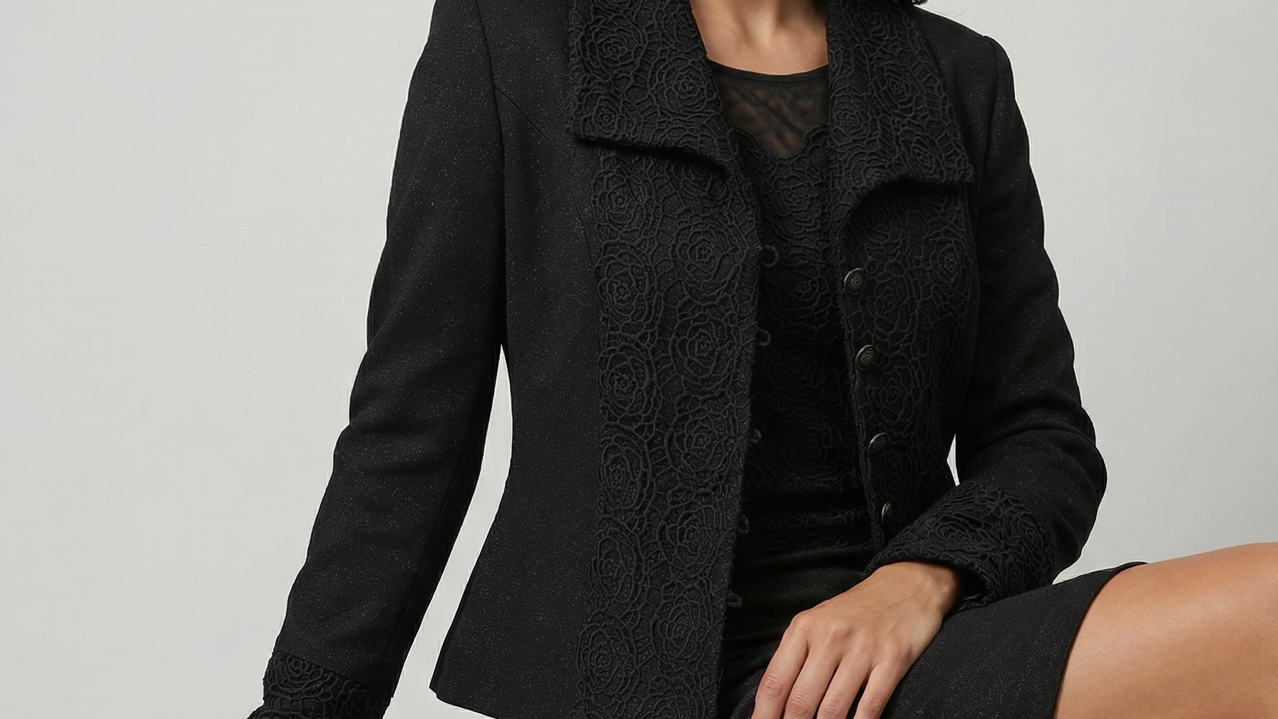 A fifteen-piece capsule wardrobe system for modern women
