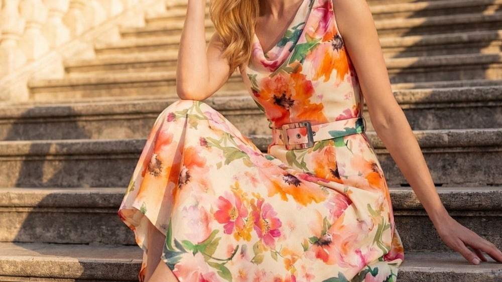 Wedding guest outfit for an Italian coastal ceremony in Capri, Amalfi, or Lake Como