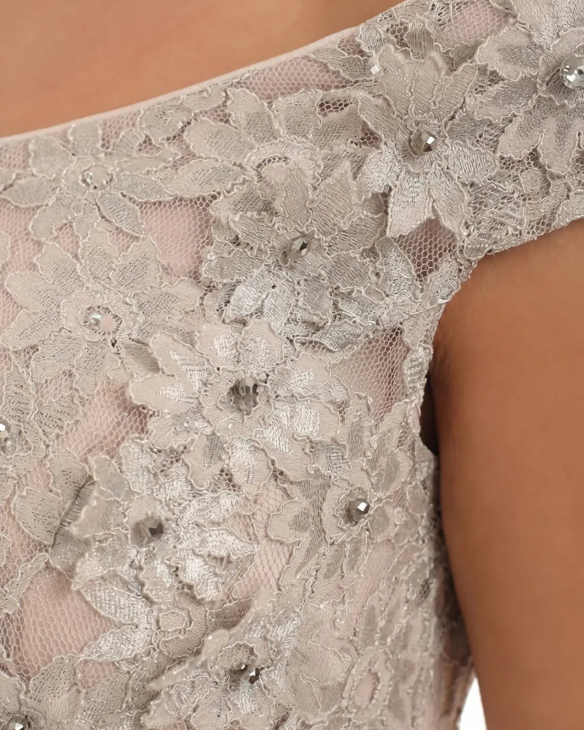 Wearing Lace Now