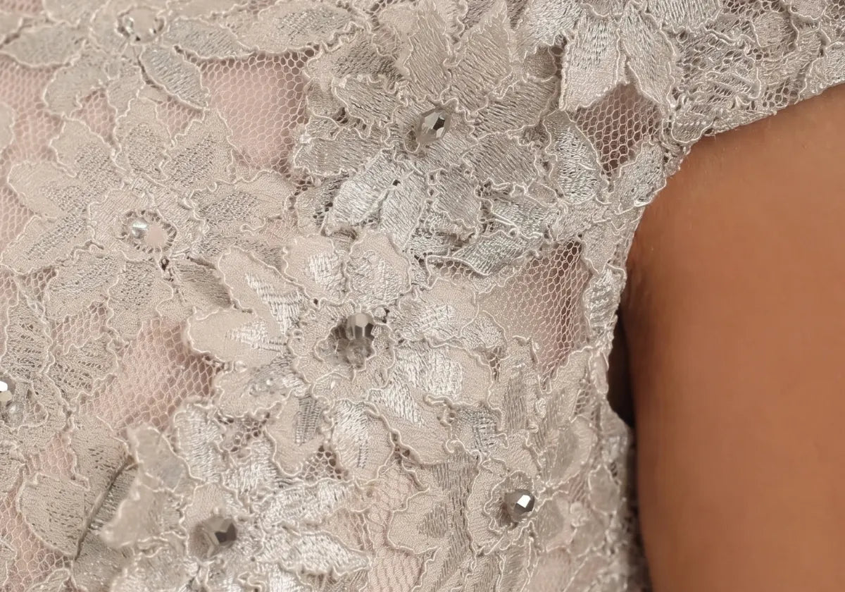 Wearing Lace Now