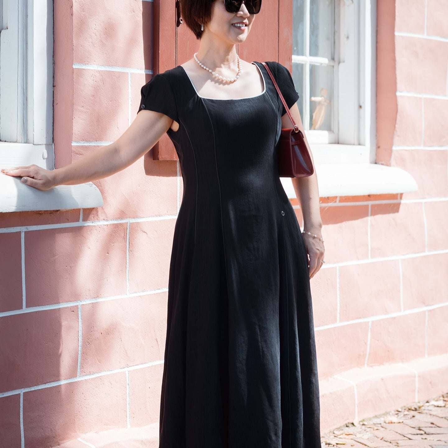 Light, defined summer outfit that still looks intentional in warm weather