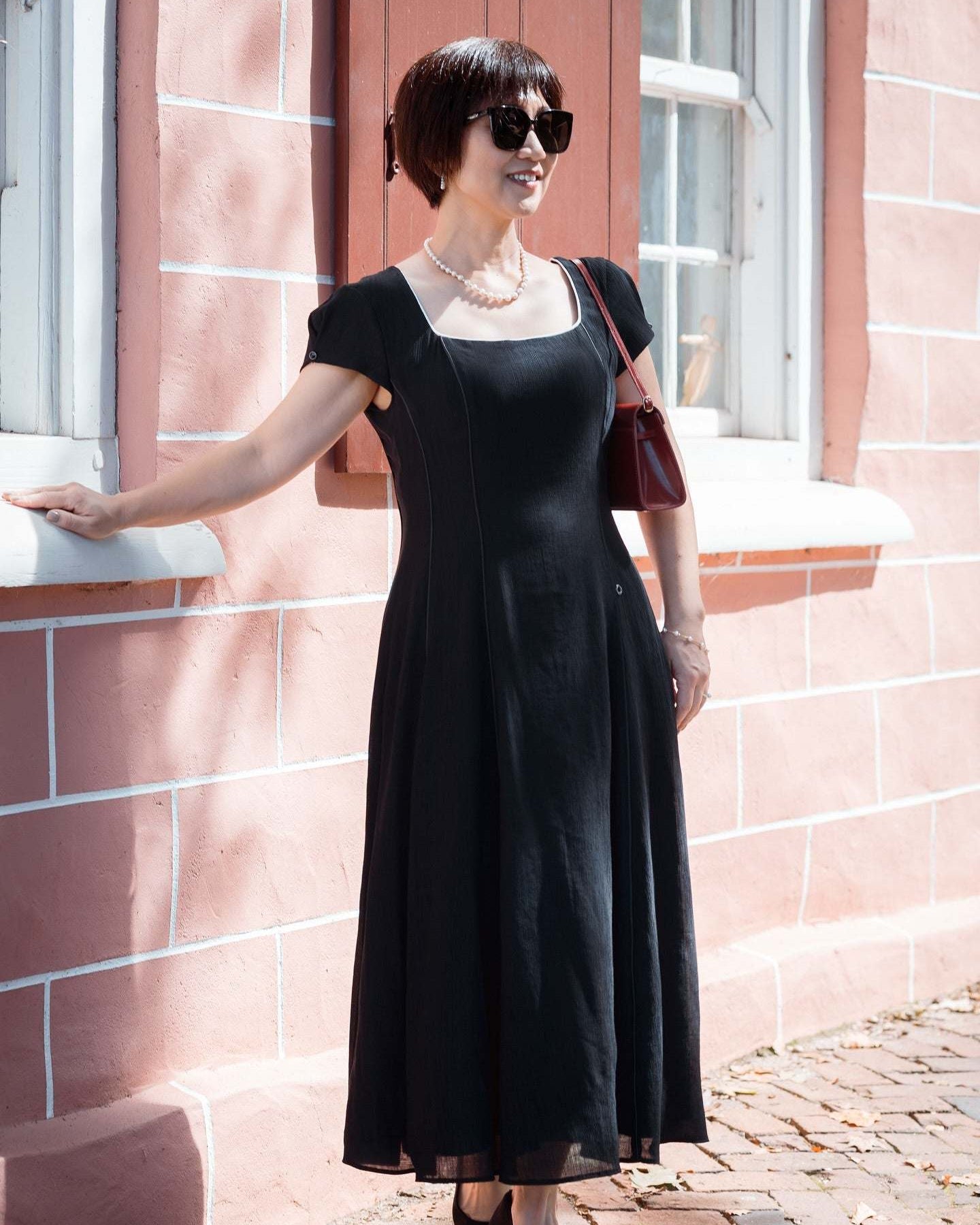 Light, defined summer outfit that still looks intentional in warm weather