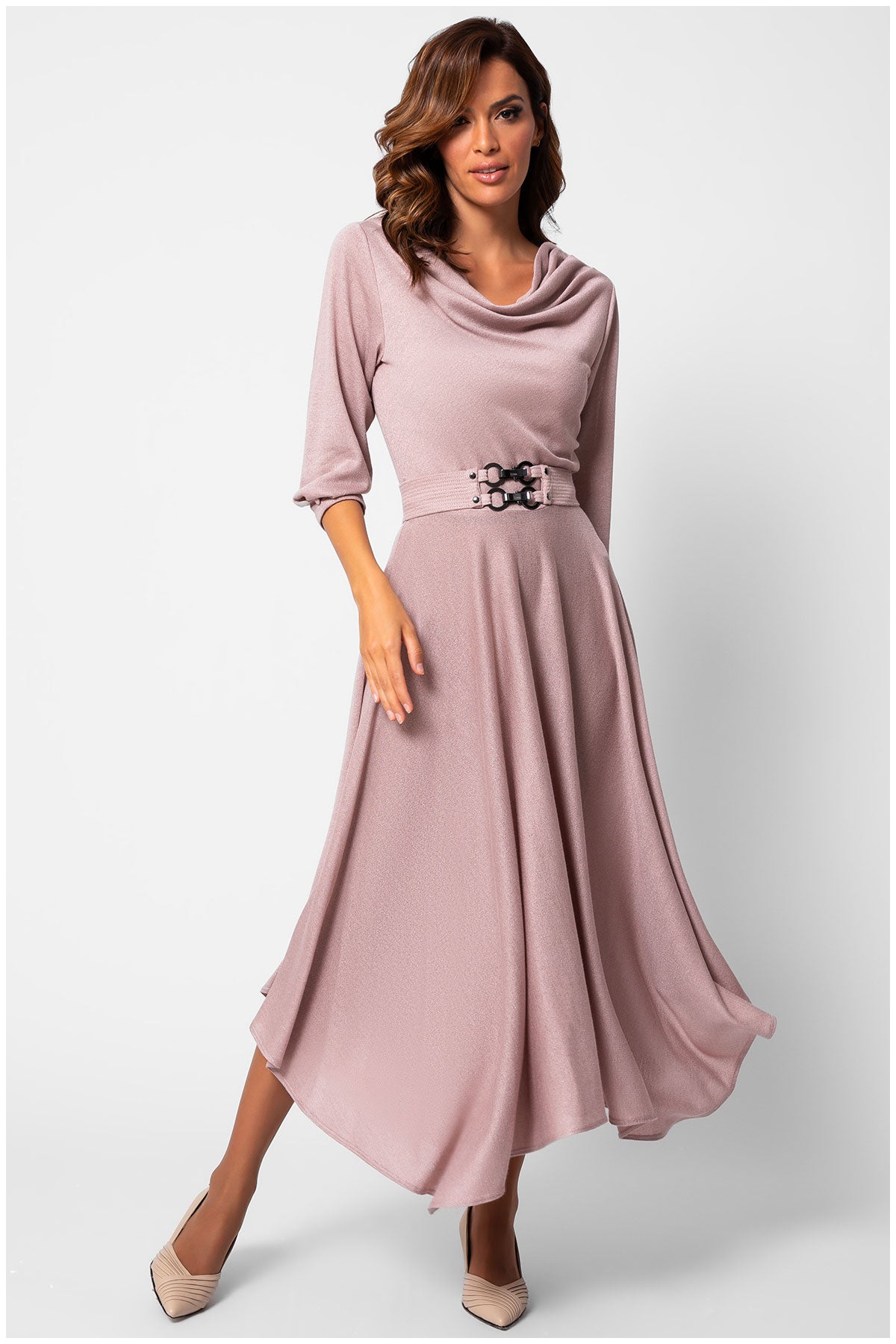 Woman wearing a pink dress with a belt on a white background Luna Fashion House
