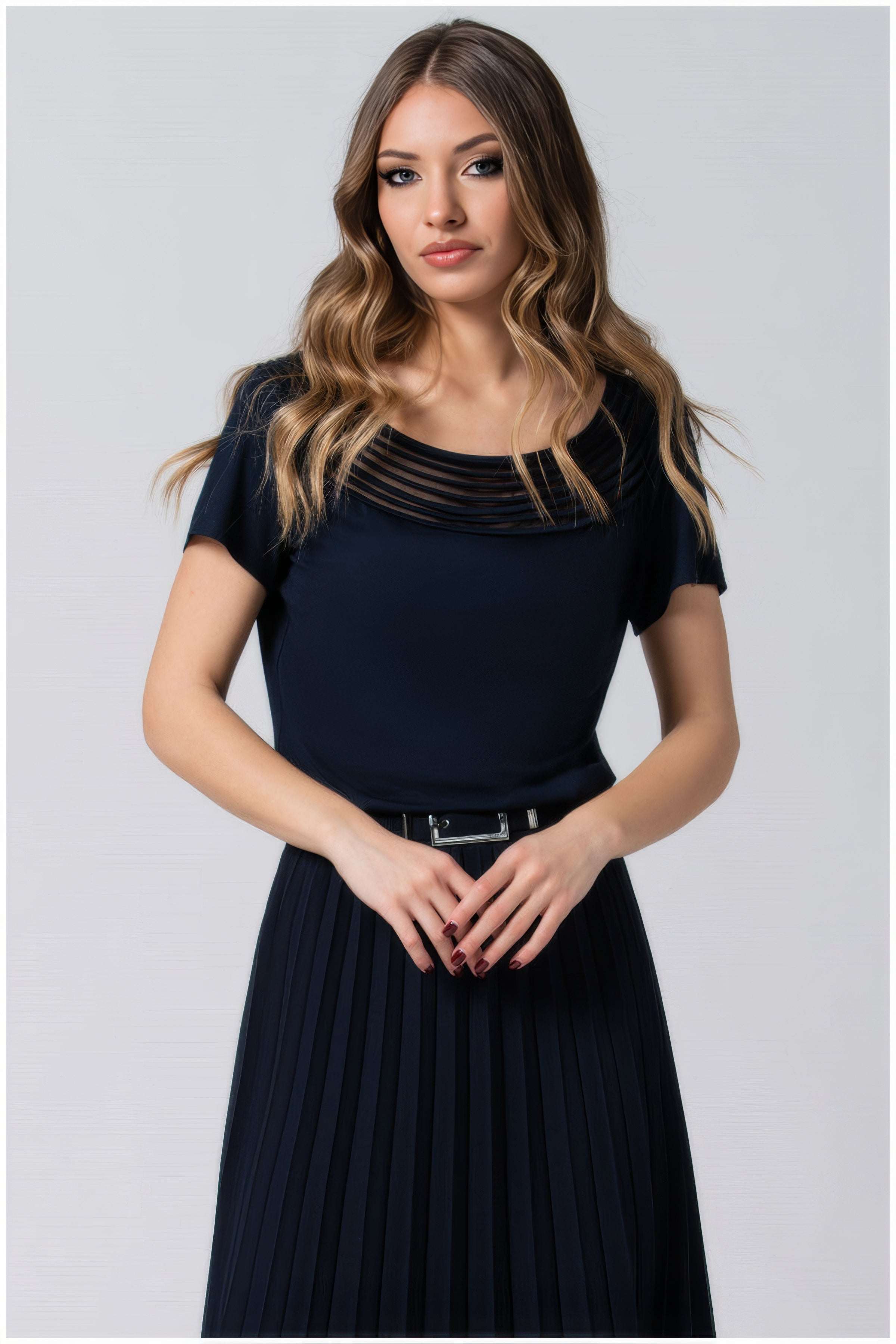 Lola Business Blouse in Navy