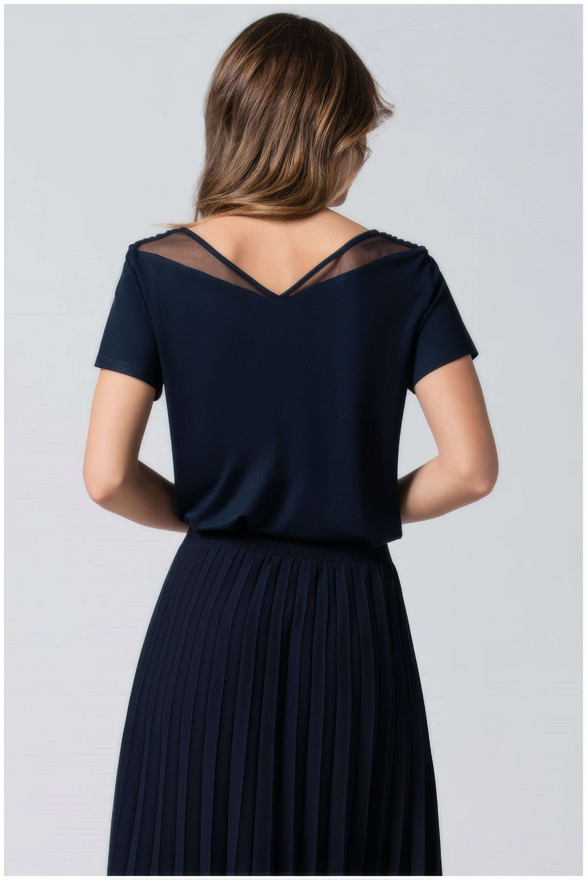 Lola Business Blouse in Navy